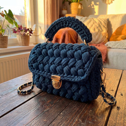 Skylar's Crochet Handbags