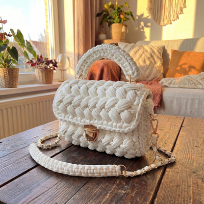 Skylar's Crochet Handbags